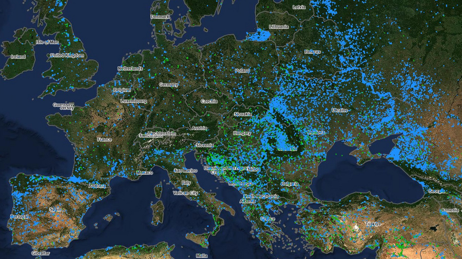 Zu sehen ist eine Satellitenkarte von Europa mit Waldbränden im März 2026