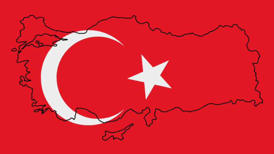 Nationalflagge der Türkei mit dem Umriss der türkischen Landfläche.